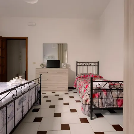 Pollutrendy فندق مبيت وإفطار 3*