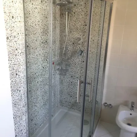 Alojamento de Acomodação e Pequeno-almoço Pollutrendy