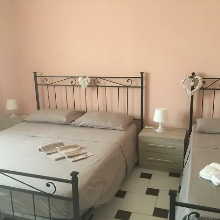 Alojamento de Acomodação e Pequeno-almoço Pollutrendy Pollutri